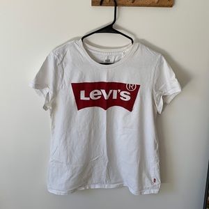 Levi’s Tee